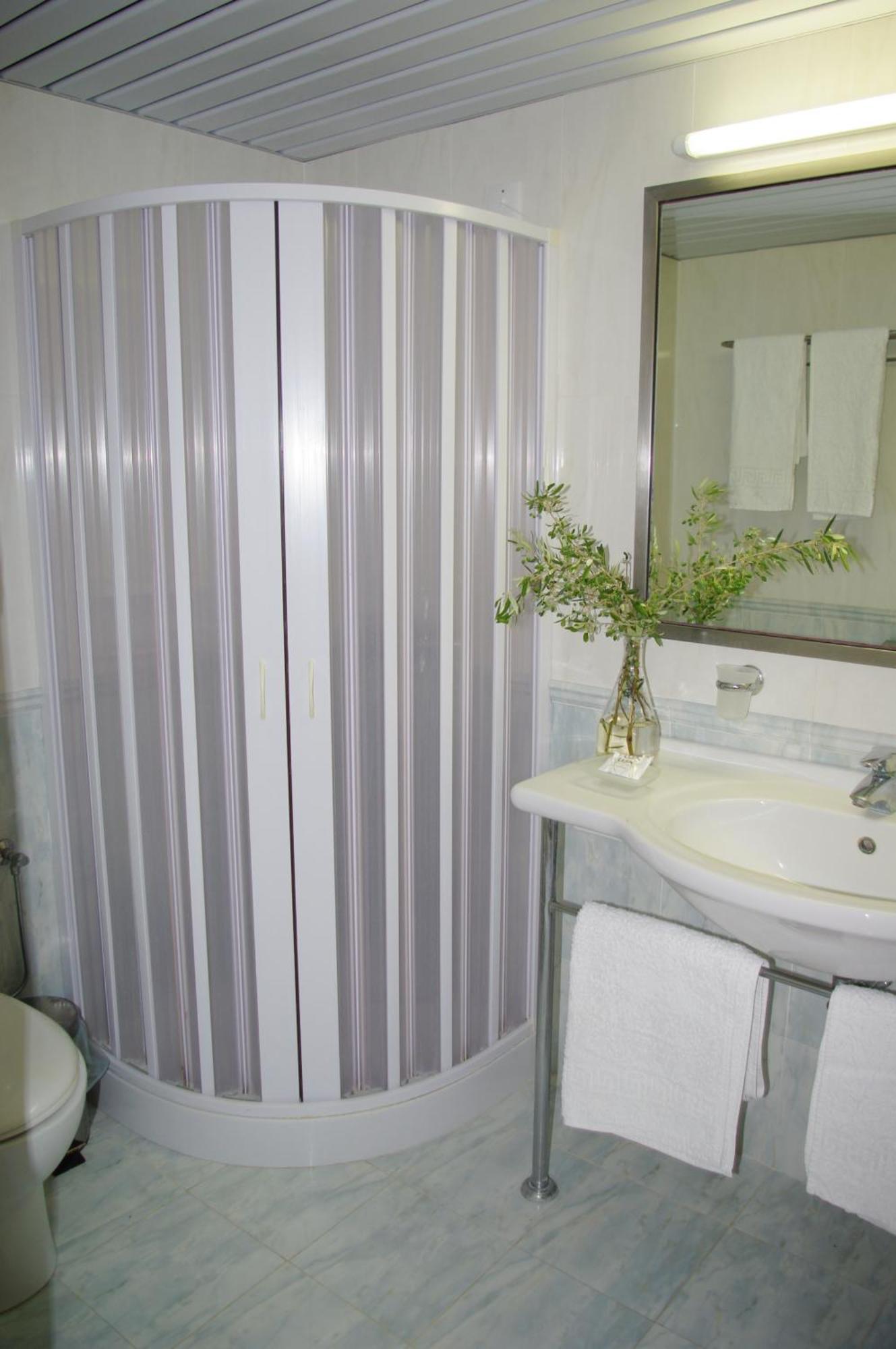 Astron Hotel Karpathos Luaran gambar