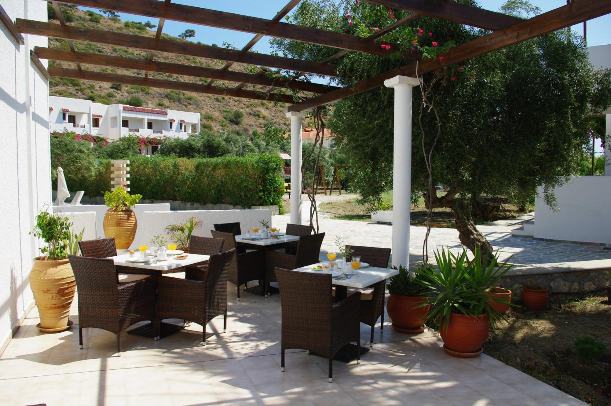 Astron Hotel Karpathos Luaran gambar