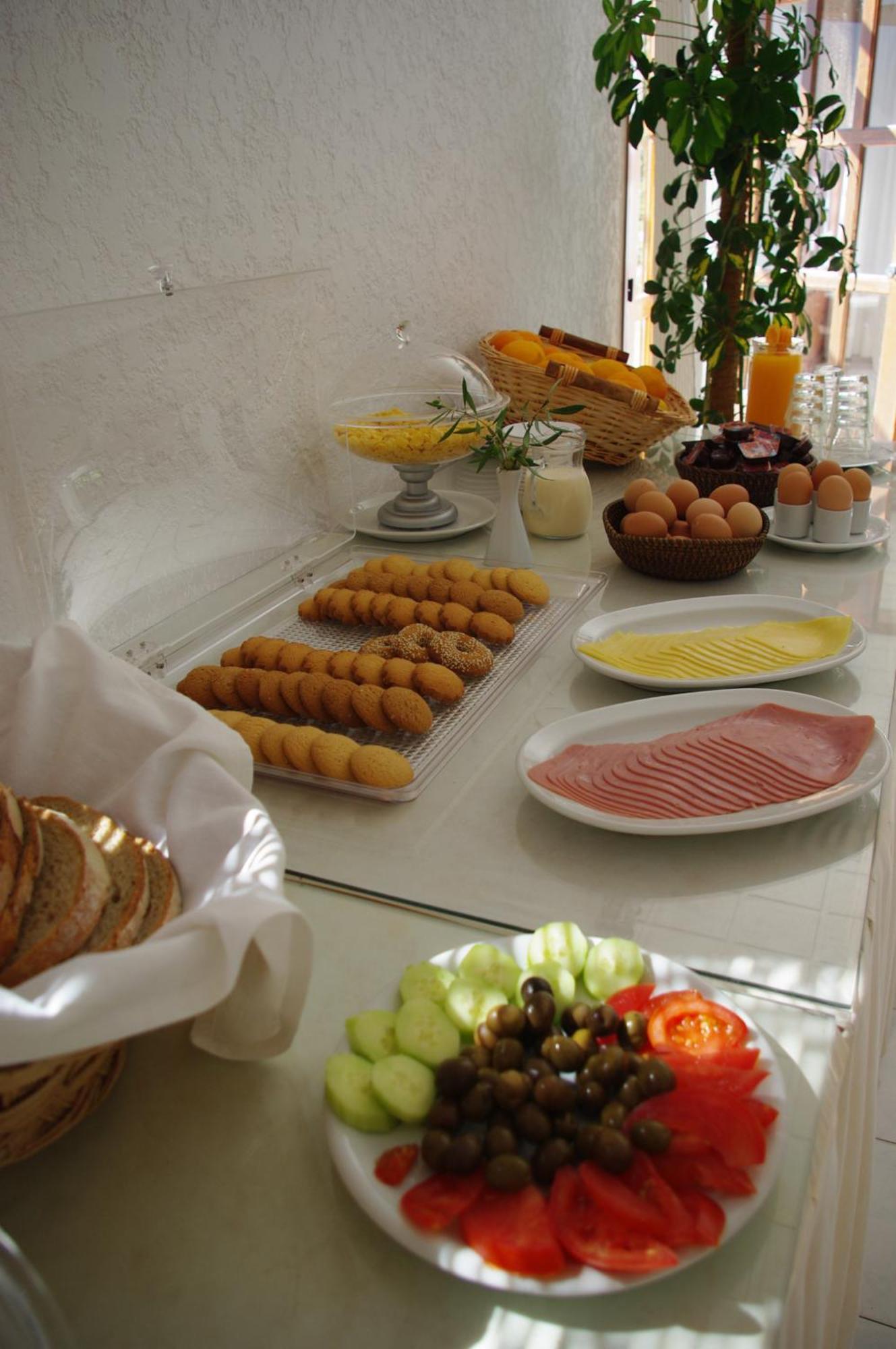 Astron Hotel Karpathos Luaran gambar