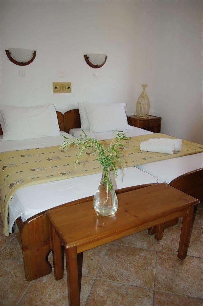 Astron Hotel Karpathos Luaran gambar